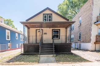 1820 Crain St, Evanston, IL 60202