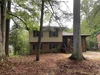 3109 Berry Ct, Raleigh, NC 27610