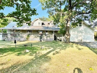 743 State Highway J, Kirbyville, MO 65679