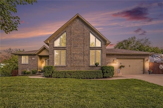 15417 Poplar St, Basehor, KS 66007