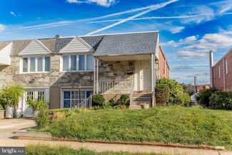 9733 Hoff St, Philadelphia, PA 19115