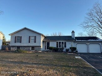 28 Hickory Hill Rd, Jackson, NJ 08527