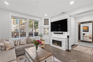 28724 Calle de la Paz Dr Unit 233, Santa Clarita, CA 91354
