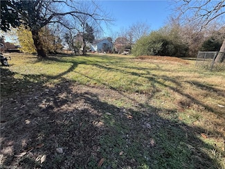 117 Cotton Grove Rd, Lexington, NC 27292