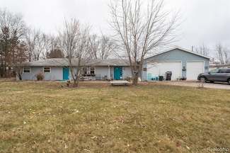 9300 Head O Lake Rd, Ottawa Lake, MI 49267