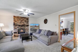 13621 Heather Hills Dr, Burnsville, MN 55337