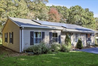 642 Beech St, Rockland, MA 02370