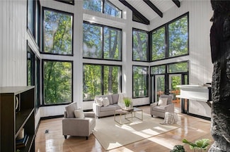 2432 Thompson Mill Rd, Gainesville, GA 30506