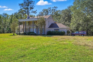 602 Circle Dr, Mendenhall, MS 39114