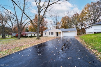 65 Winona Ave, Canfield, OH 44406