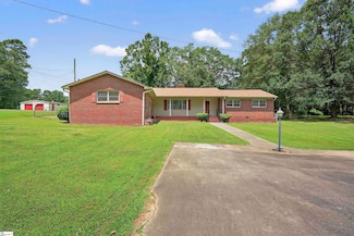 303 Dogwood Dr, Gaffney, SC 29340
