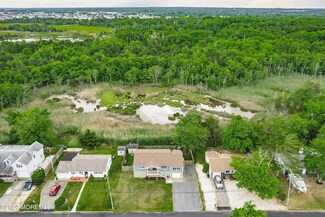 102 Marine Rd, Waretown, NJ 08758