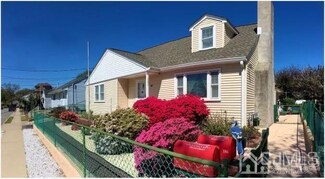 186 Grove St, South Amboy, NJ 08879
