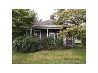 2001 Madison St, Lexington, MO 64067