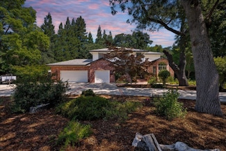 3563 Creekwood Dr, Rocklin, CA 95677
