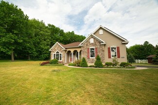 1184 Simons Rd, Castleton On Hudson, NY 12033