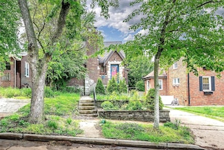 1723 Mccready Ave, Saint Louis, MO 63117