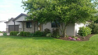 114 Center Dr, Royal Center, IN 46978