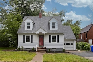 19 Roosevelt Ave, Springfield, MA 01118