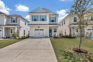 8 Pomona Cir, Savannah, GA 31419