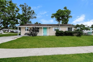 8221 Jacaranda Ave, Seminole, FL 33777