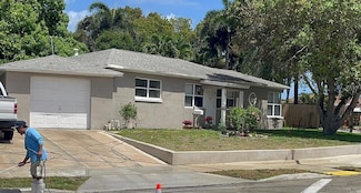 861 36th St, West Palm Beach, FL 33407