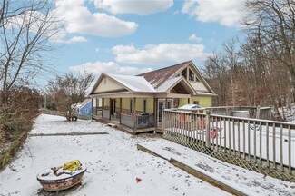 505 Utopia Rd, Apollo, PA 15613