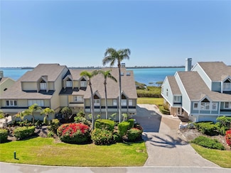 71 Tidy Island Blvd, Bradenton, FL 34210