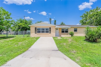 204 Alabama Ct, Lehigh Acres, FL 33936