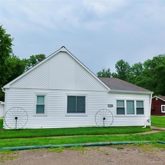 48677 Sugarbush Rd Unit 1, Chesterfield, MI 48047