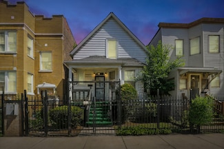 4834 W Potomac Ave, Chicago, IL 60651