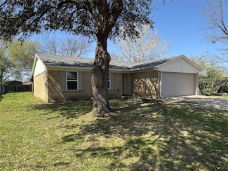708 Reveille Rd, Fort Worth, TX 76108