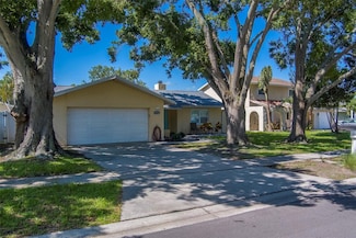 14414 91st Ave, Seminole, FL 33776