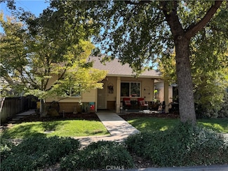 963 E 16th St, Chico, CA 95928
