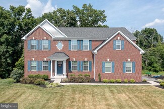 122 Wrenfield Ln, Gilbertsville, PA 19525