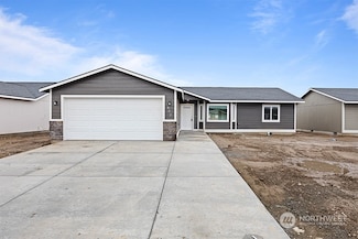712 E Cascade St, Othello, WA 99344