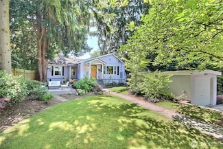 719 N 92nd St, Seattle, WA 98103