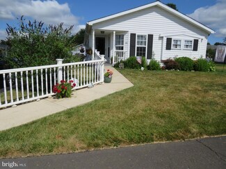 106 Goldenrod Crossing E, New Hope, PA 18938