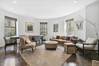 425 W End Ave Unit 3A, New York, NY 10024