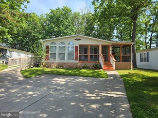 34 Loft Mountain Dr, Sicklerville, NJ 08081