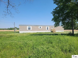 311 Jinks Rd, Columbia, LA 71418
