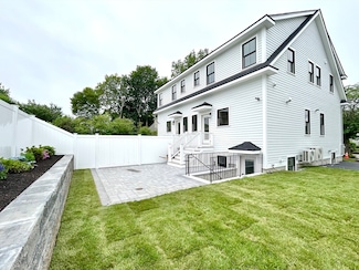 50 York Ave Unit 50, Watertown, MA 02472