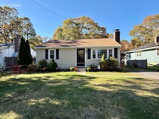 23 Circuit Rd N, West Yarmouth, MA 02673