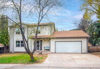 153 River View Rd, Gypsum, CO 81637