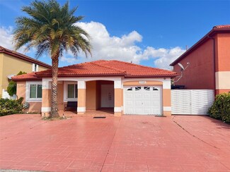 19605 NW 83rd Place, Hialeah, FL 33015