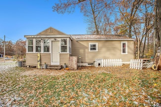 1162 Barnes Rd, Muskegon, MI 49442