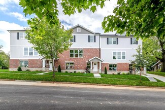7302 Hoover Ave, Saint Louis, MO 63117