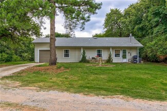 5212 Newberry Ln, Spencer, OK 73084