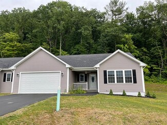 33 Snowberry Cir Unit B, Deerfield, MA 01373