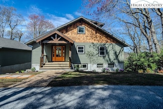 136 Ridgecrest Ln, Blowing Rock, NC 28605